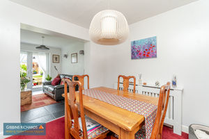 Dining Room- click for photo gallery